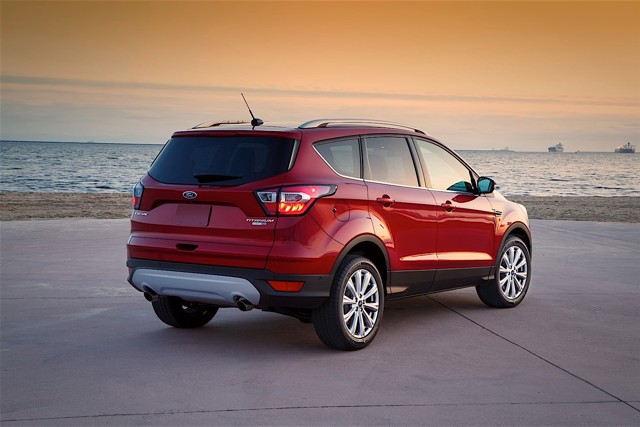 Ford Escape photo 7