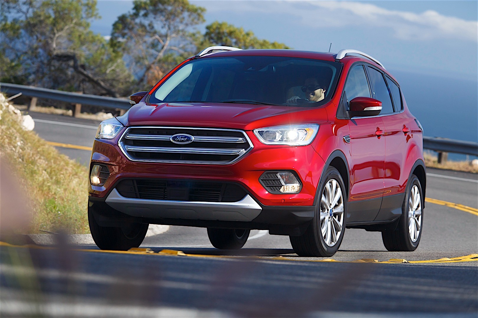 Ford Escape photo 18