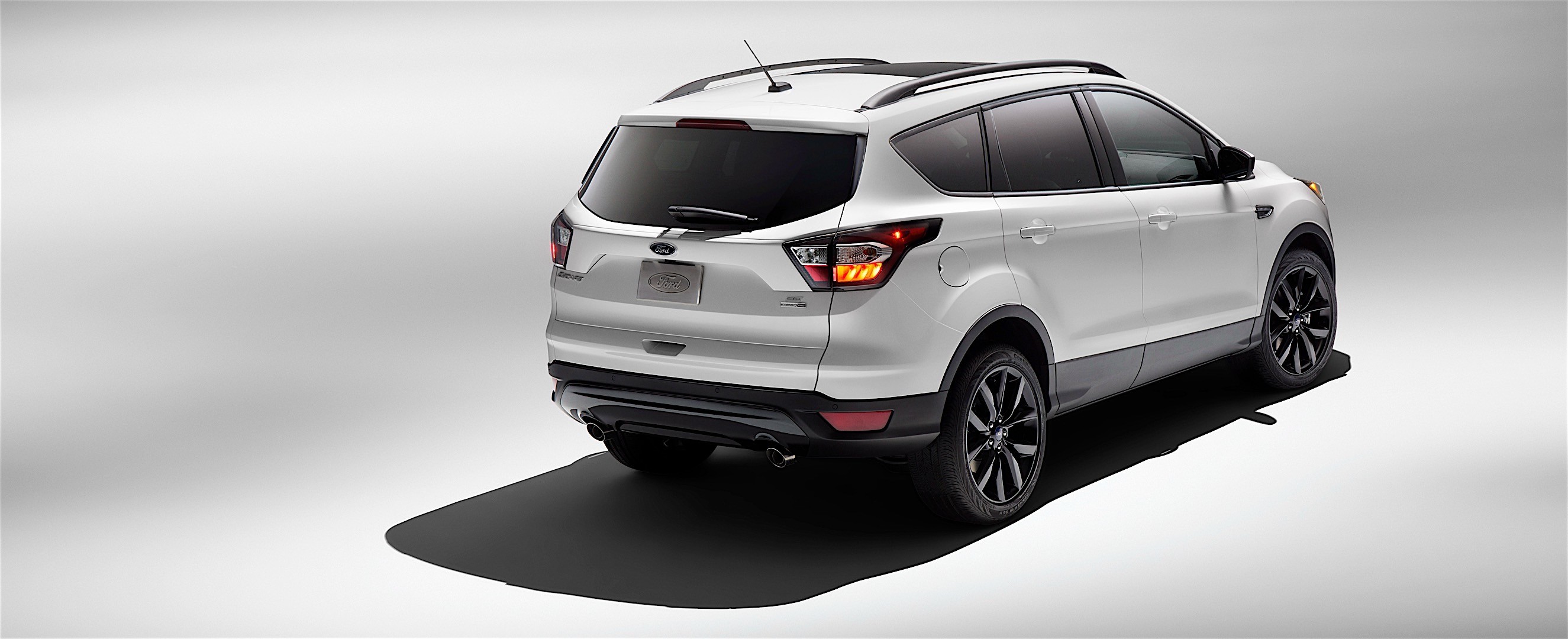 Ford Escape photo 22