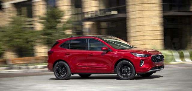Ford Escape photo 9