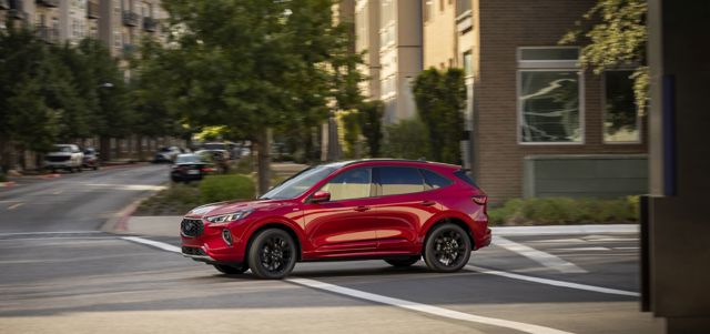 Ford Escape photo 11
