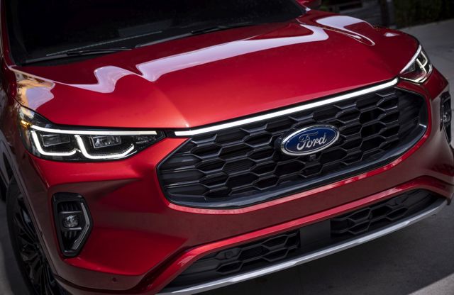 Ford Escape photo 15