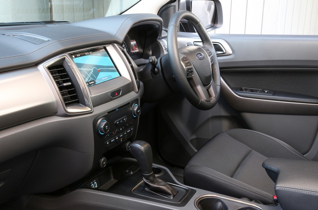 Ford Everest photo 92