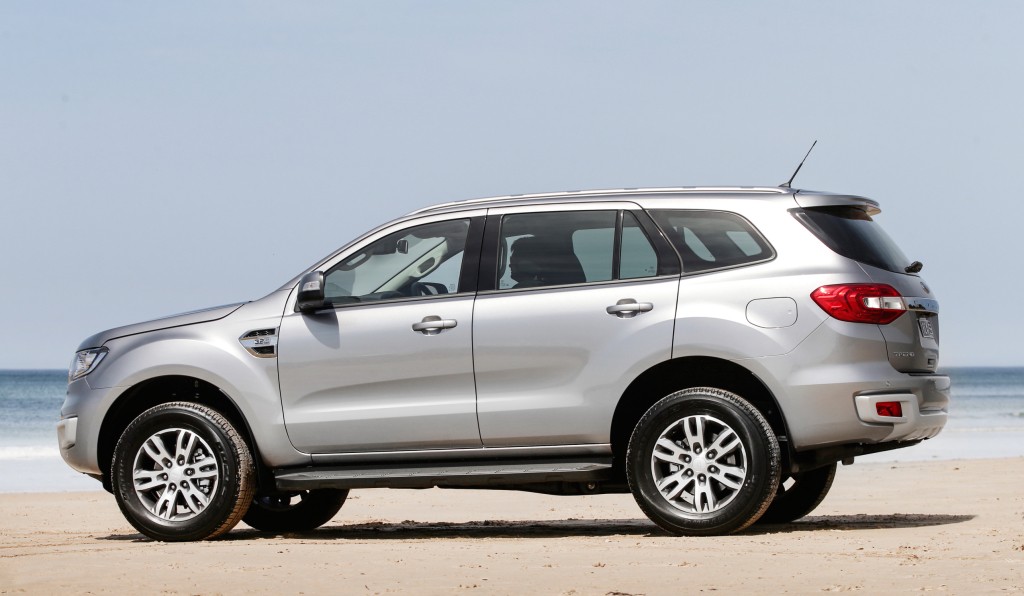 Ford Everest photo 2