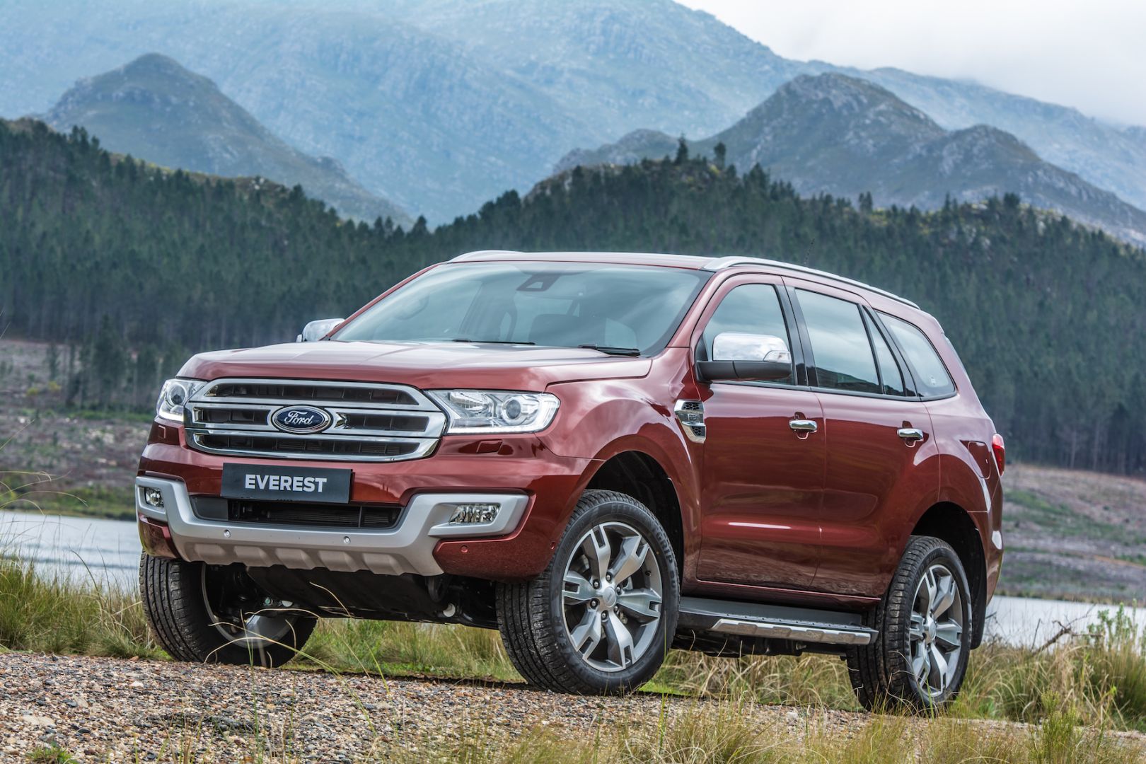 Ford Everest photo 3