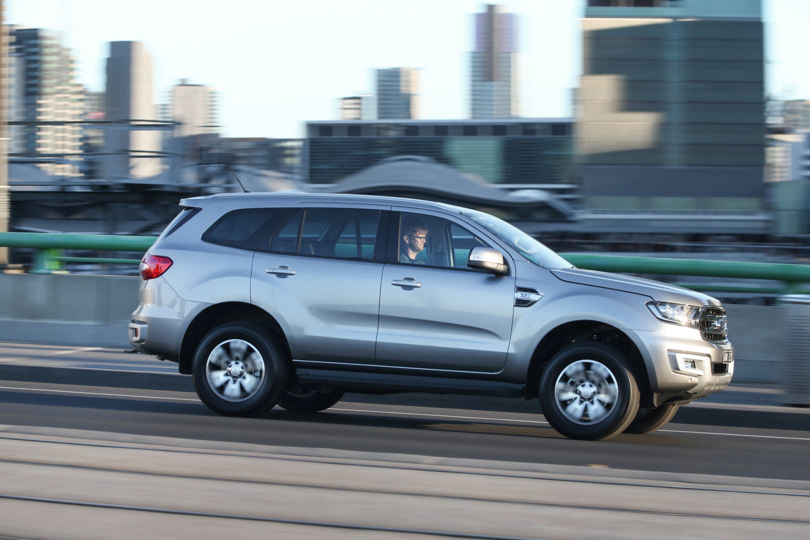 Ford Everest photo 25