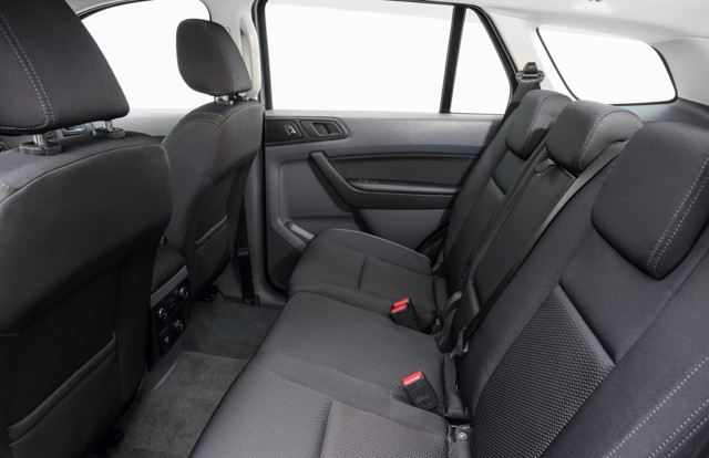 Ford Everest photo 86