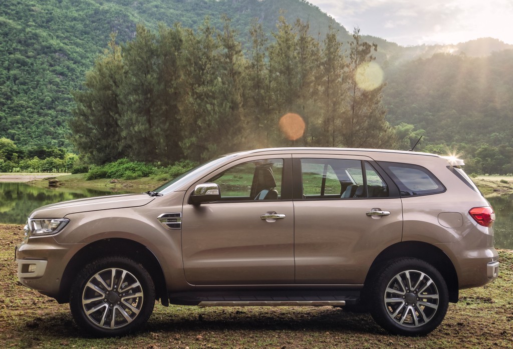 Ford Everest photo 12