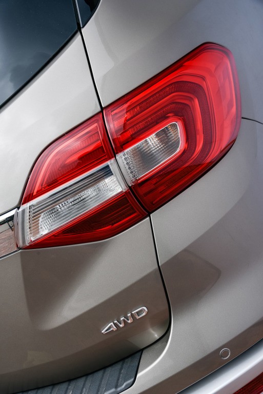 Ford Everest photo 16