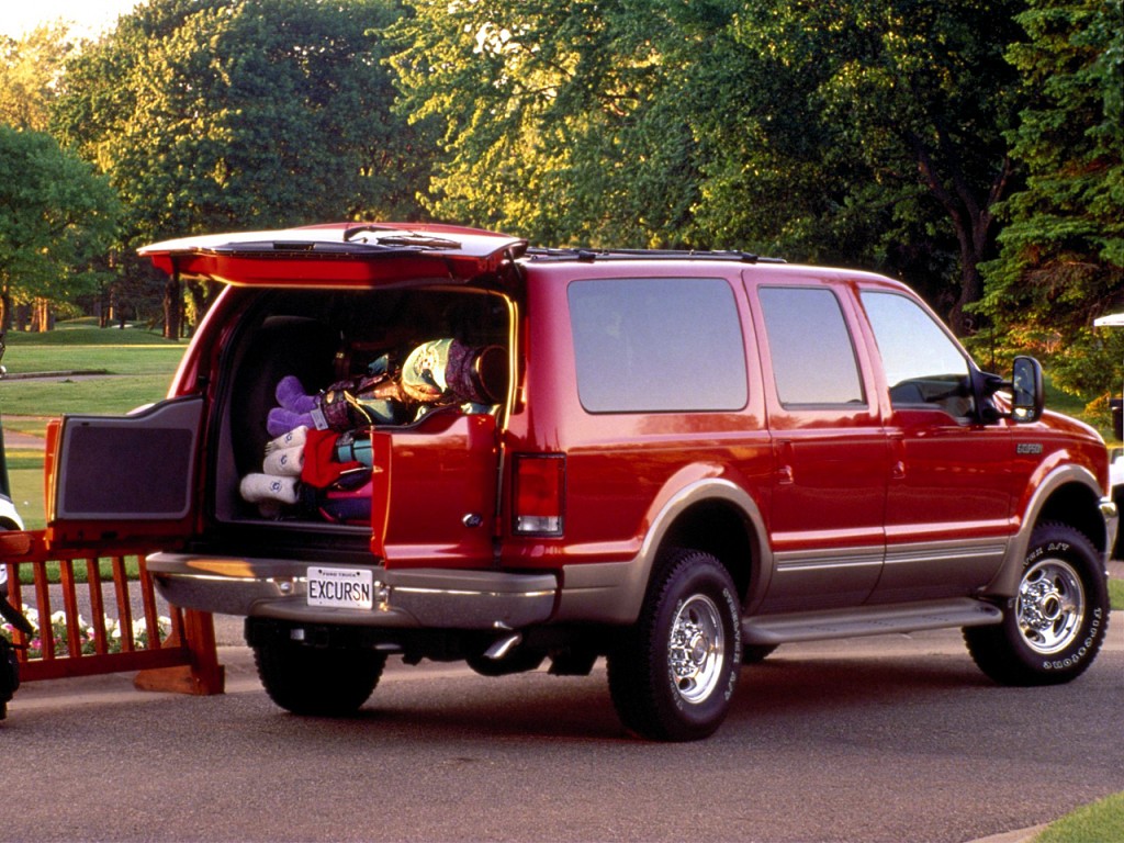 Ford Excursion photo 8