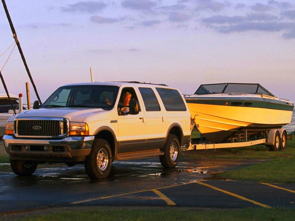 Ford Excursion photo 17