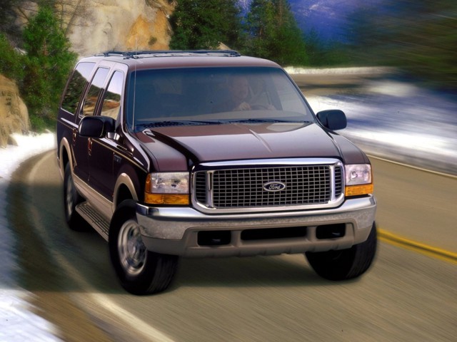 Ford Excursion photo 27