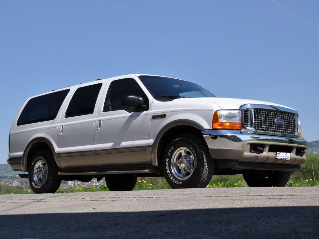 Ford Excursion photo 30