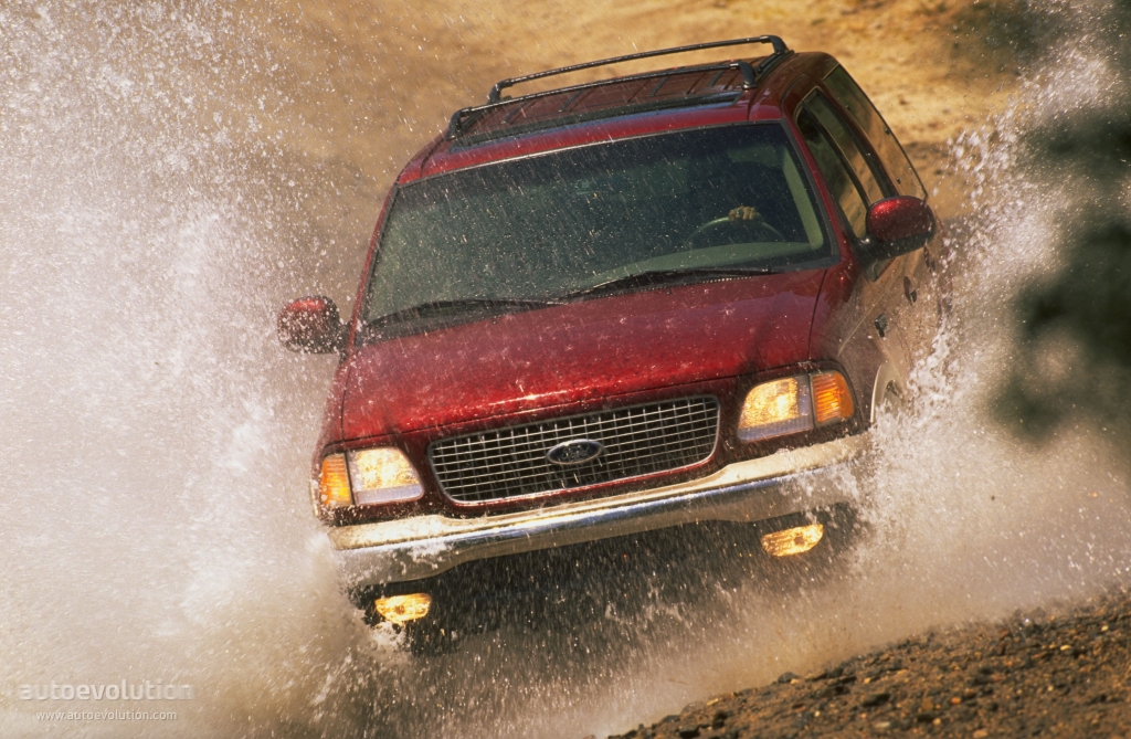 Ford Expedition photo 3