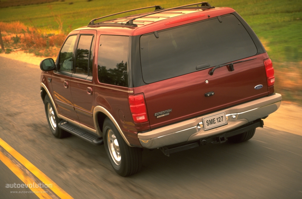 Ford Expedition photo 4