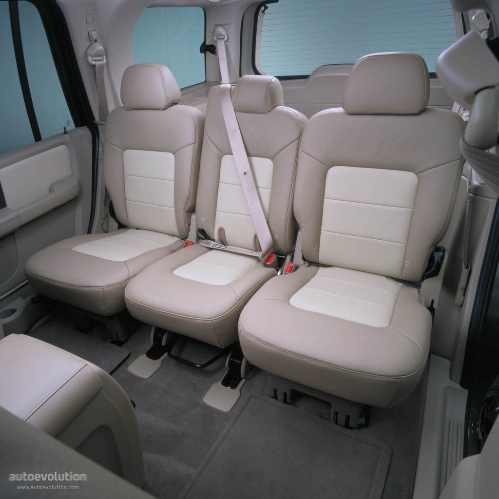 Ford Expedition photo 10