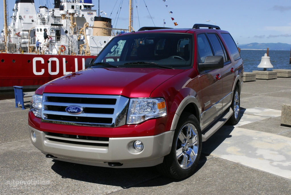 Ford Expedition photo 3