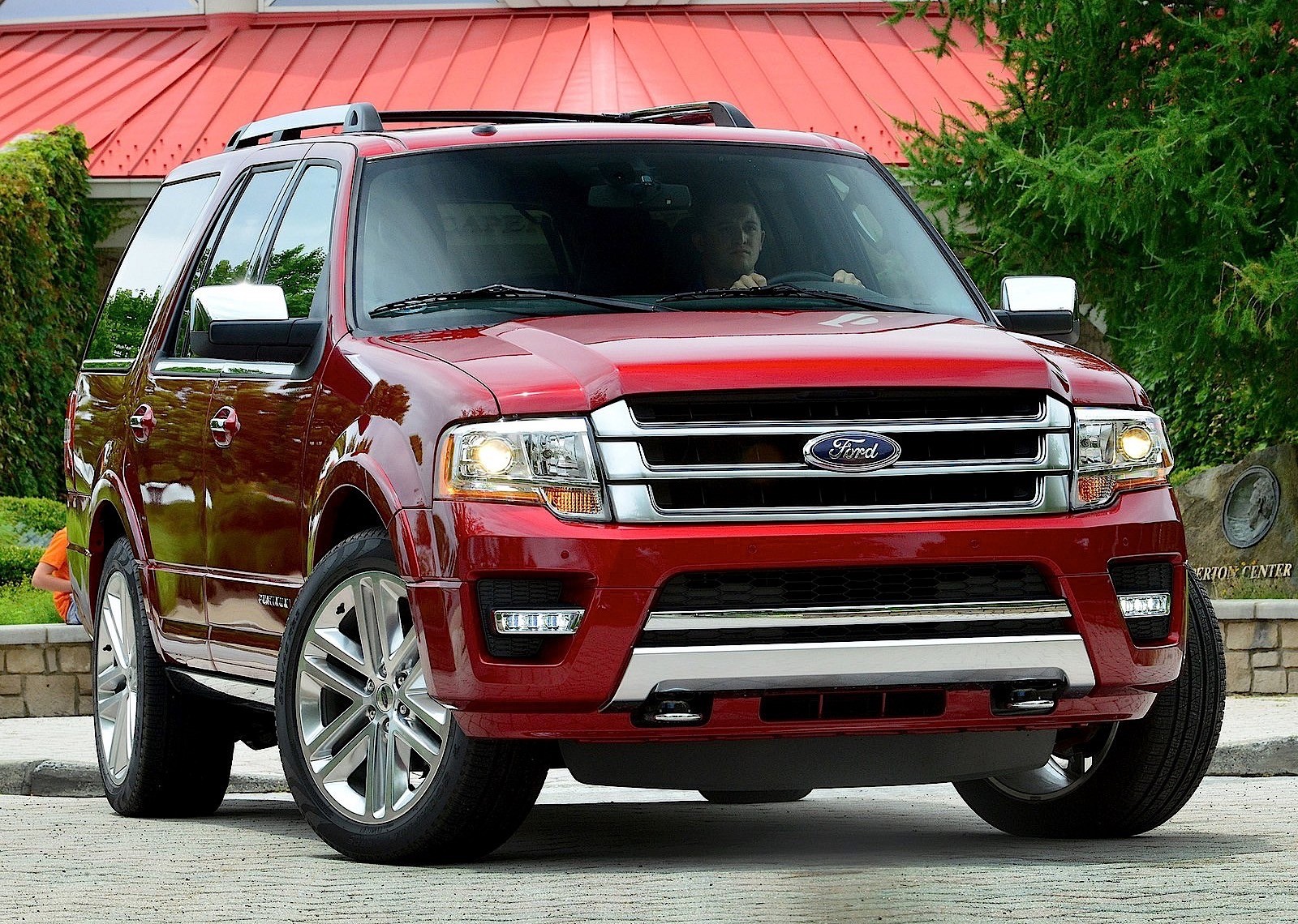 Ford Expedition photo 13