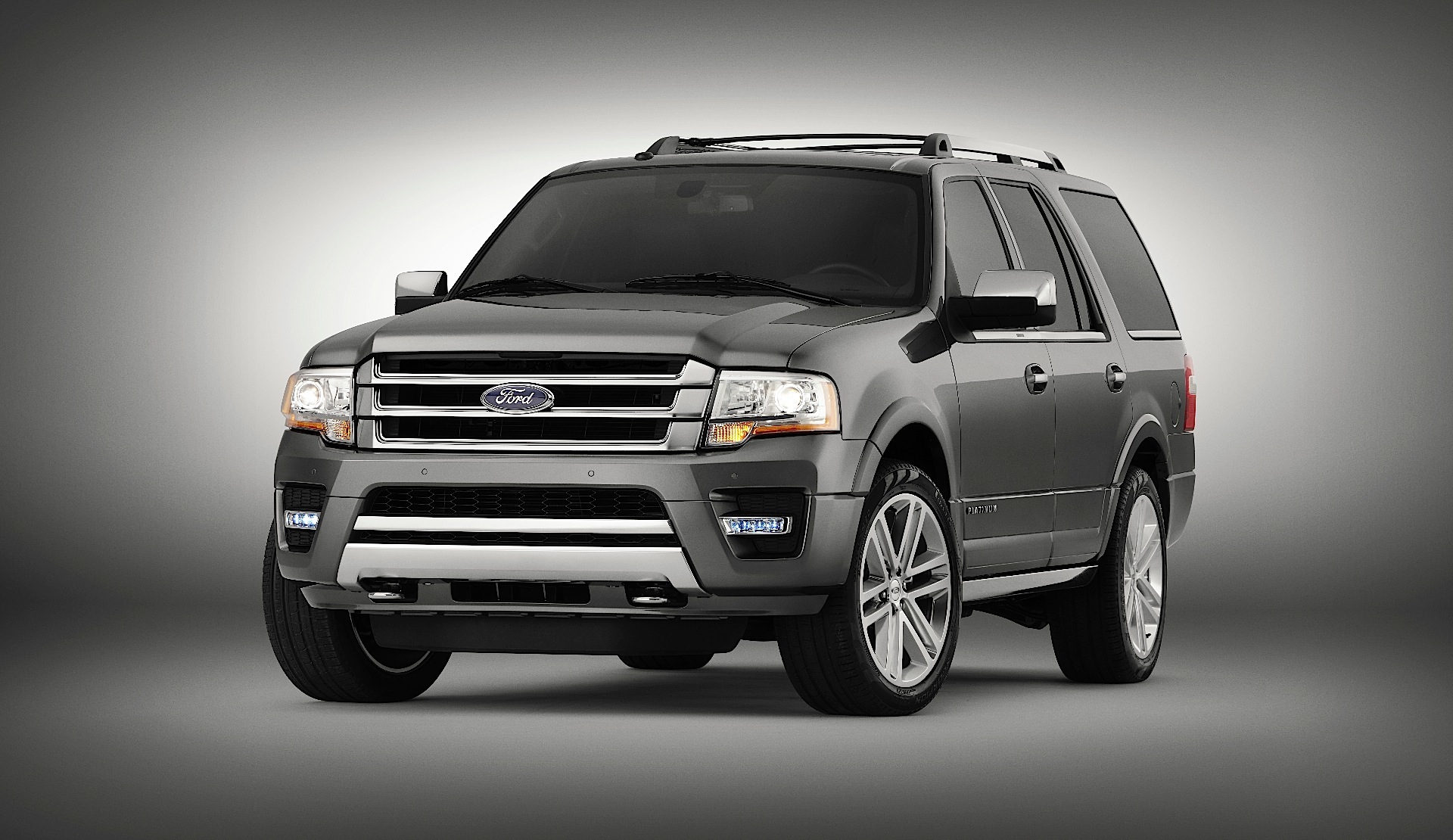Ford Expedition photo 2