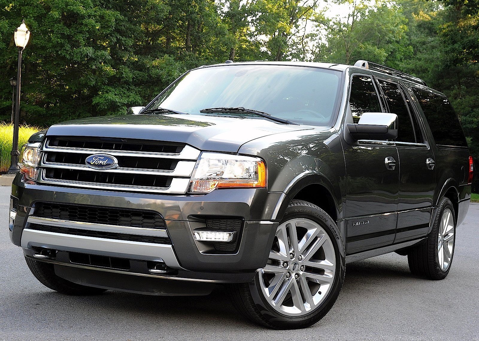 Ford Expedition photo 34
