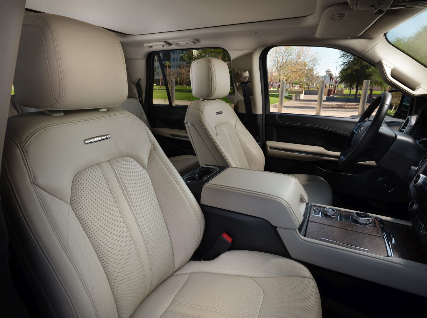 Ford Expedition photo 69