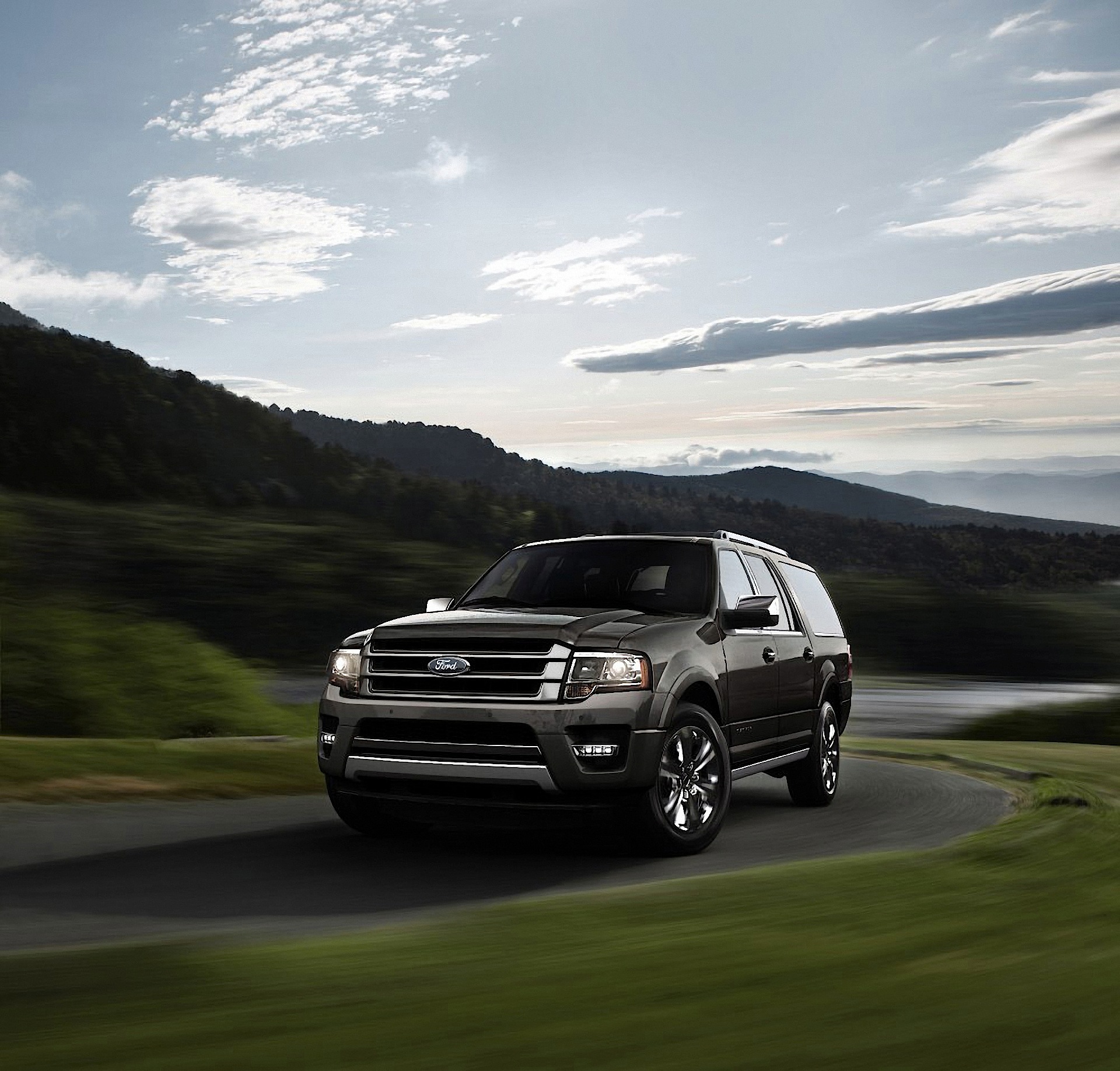 Ford Expedition photo 7