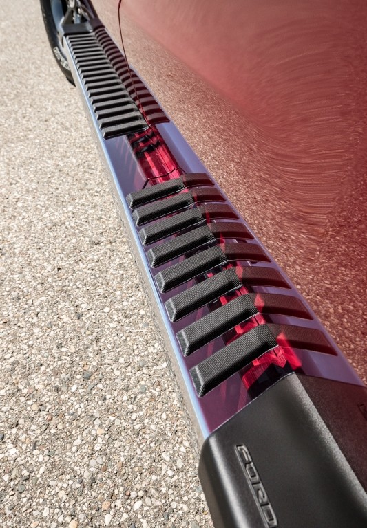 Ford Expedition photo 8