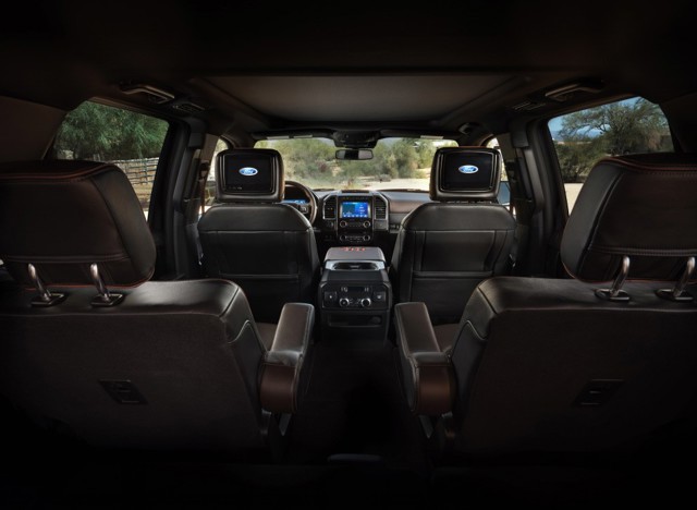 Ford Expedition photo 37