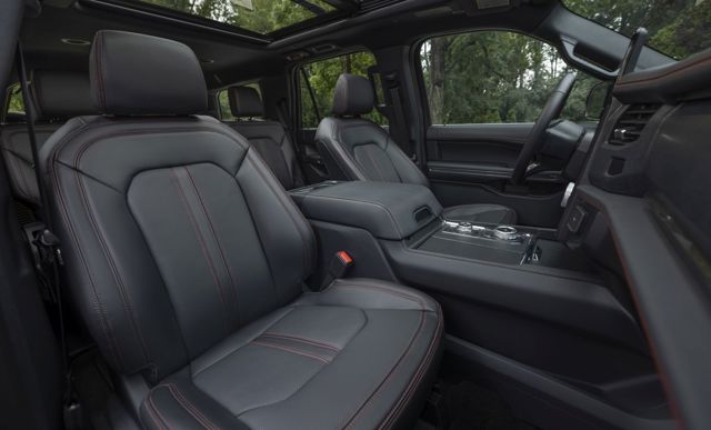 Ford Expedition photo 14