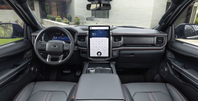 Ford Expedition photo 16