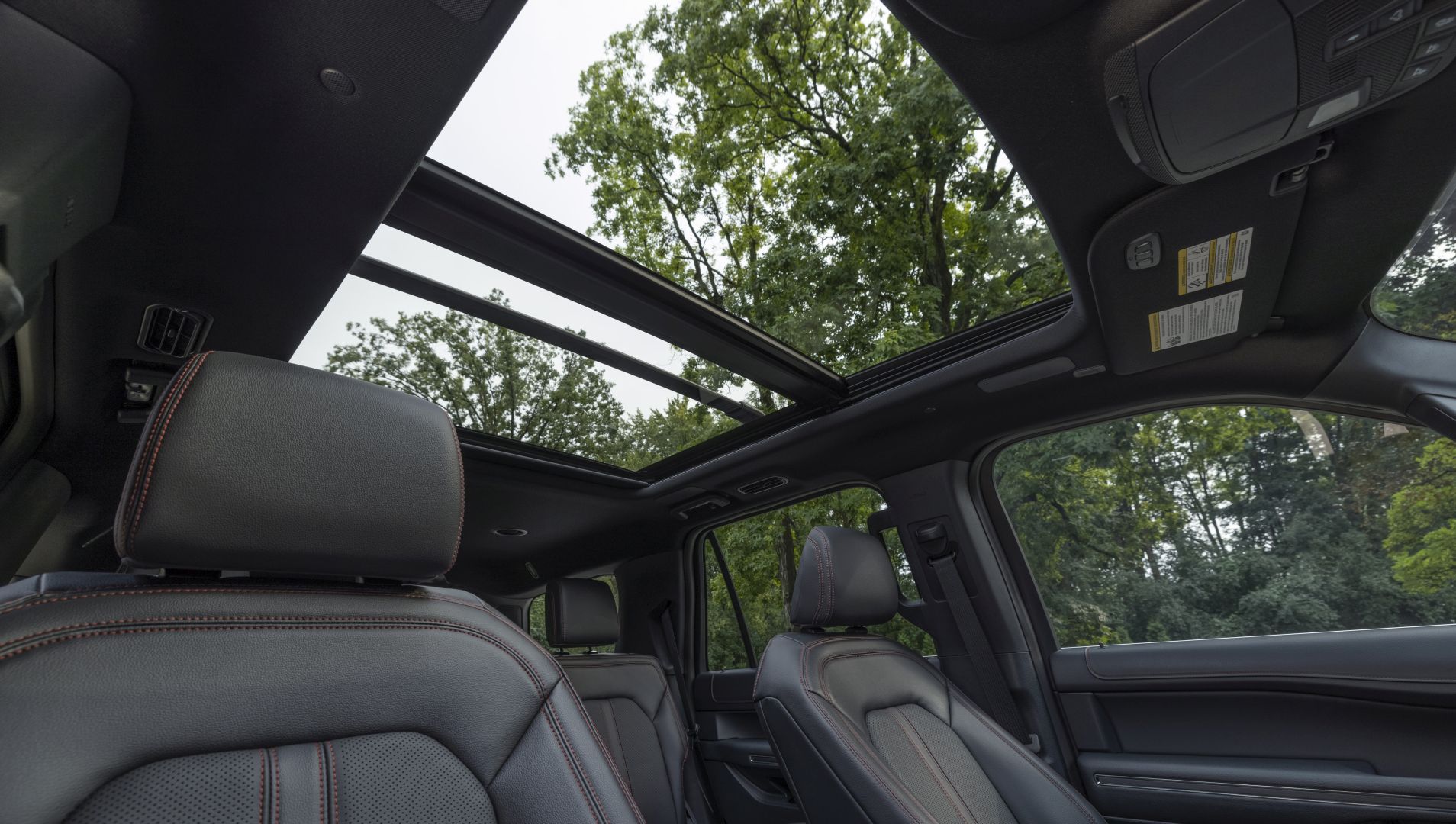 Ford Expedition photo 18