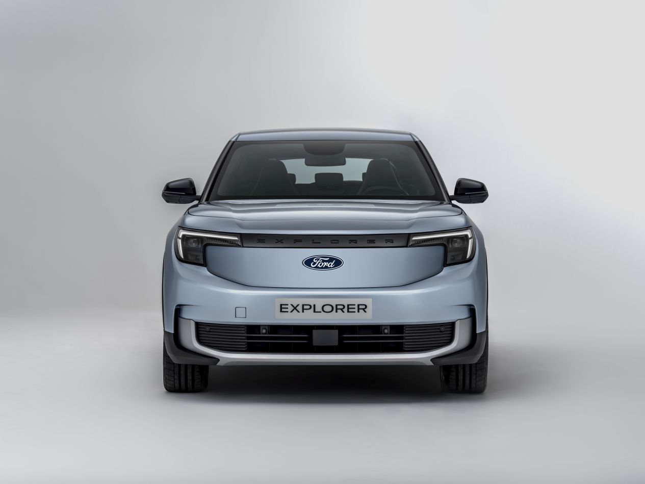 Ford Explorer Electric photo 13
