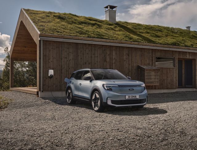 Ford Explorer Electric photo 21