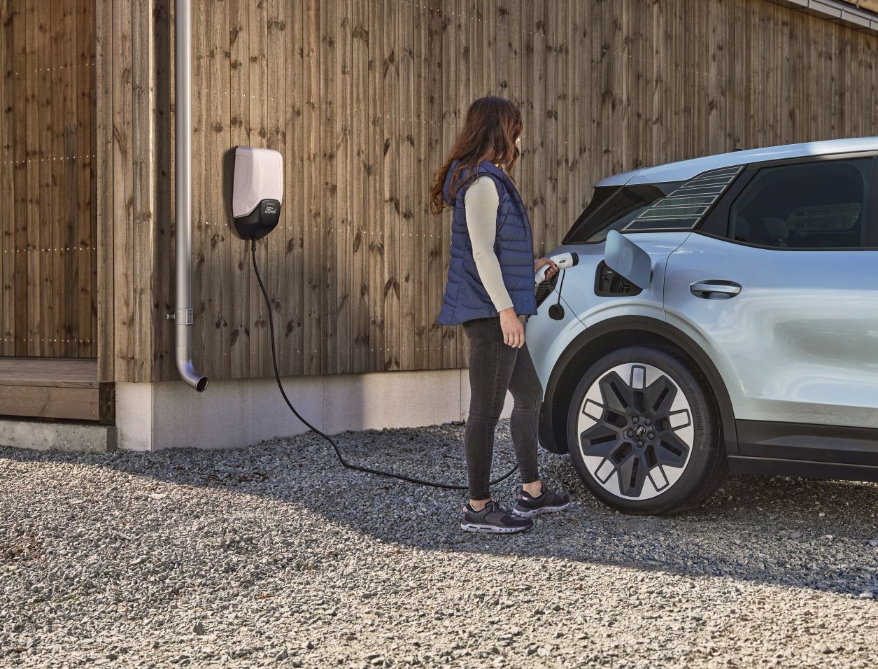 Ford Explorer Electric photo 27