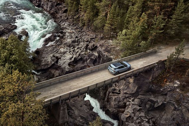 Ford Explorer Electric photo 29