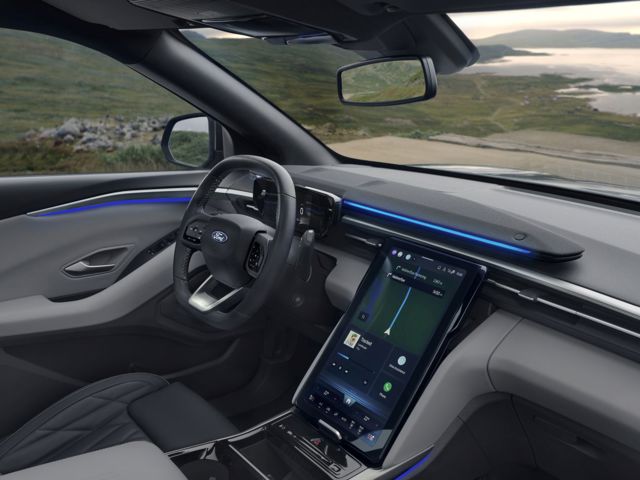 Ford Explorer Electric photo 37