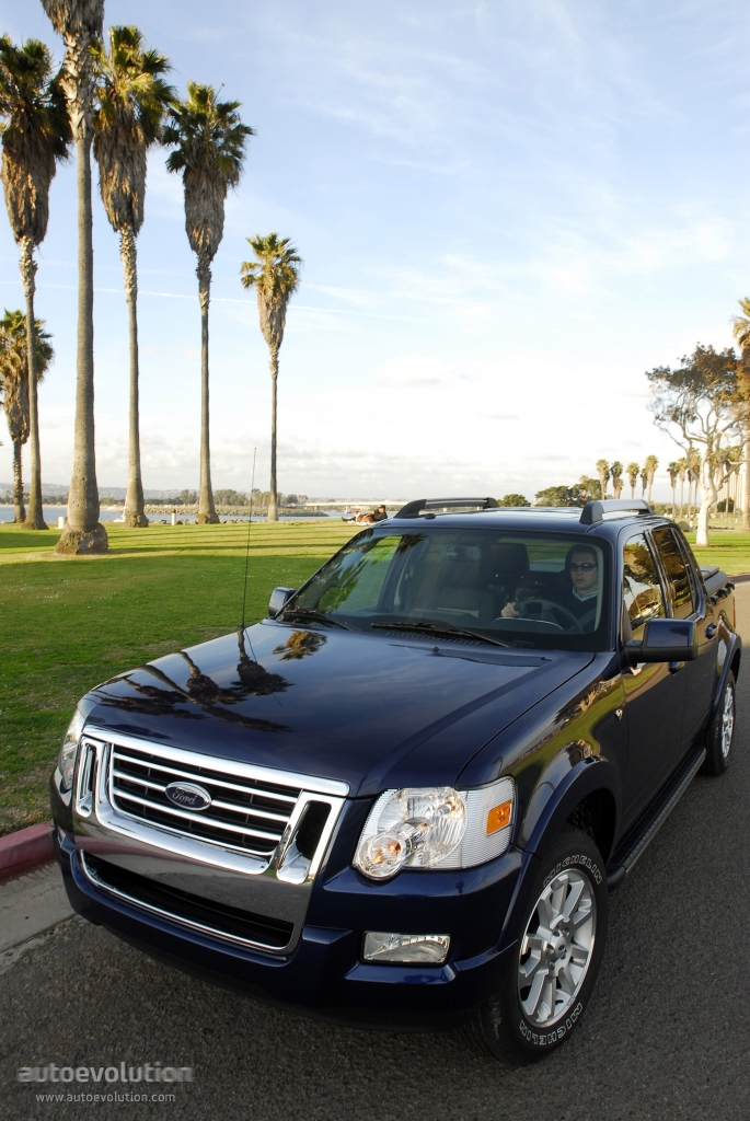 FORD Explorer Sport Trac
