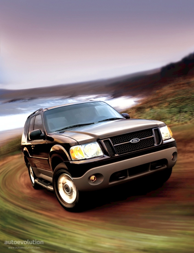 Ford Explorer Sport photo 2
