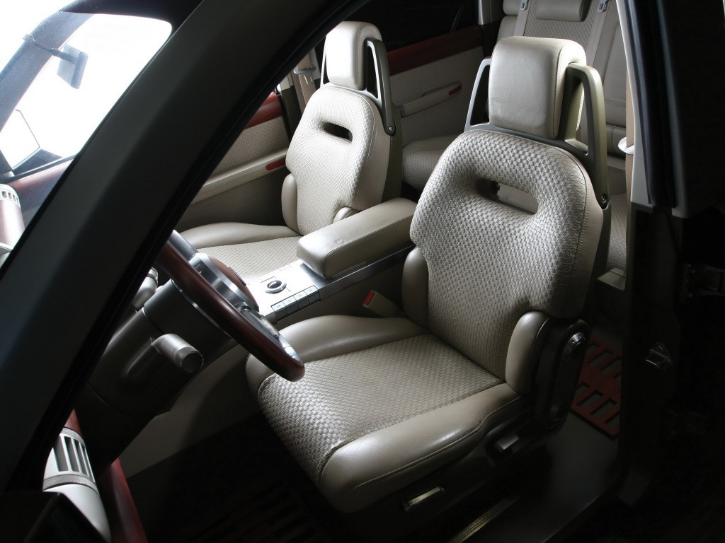 Ford Explorer photo 43