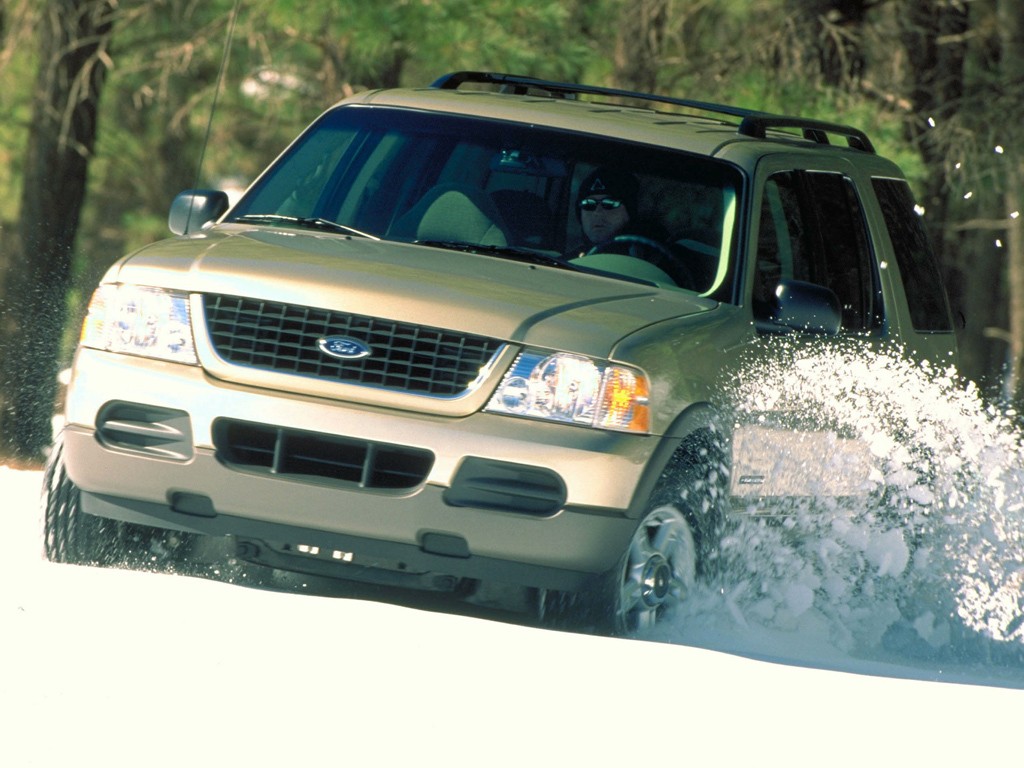 Ford Explorer photo 9