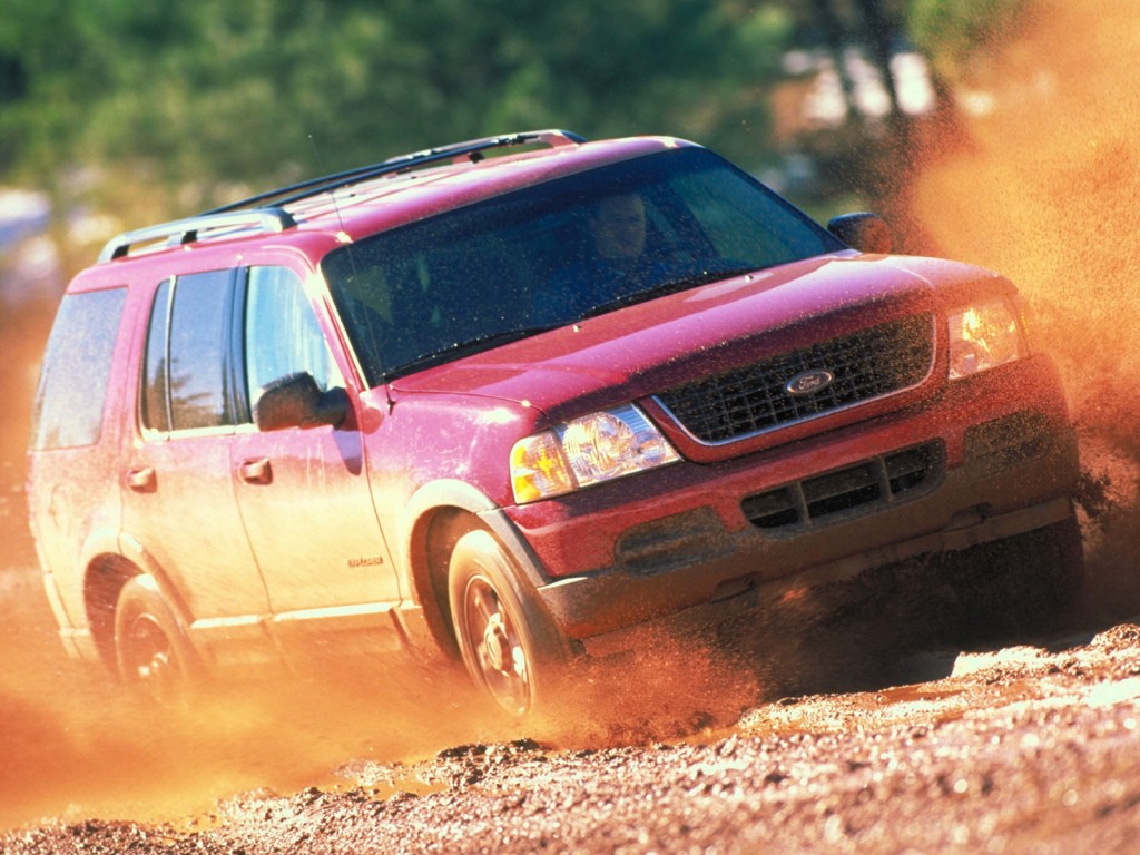 Ford Explorer photo 10