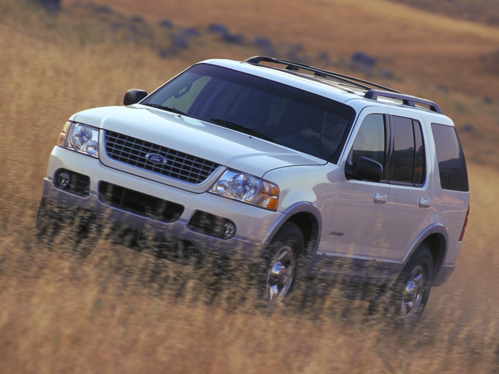 Ford Explorer photo 11