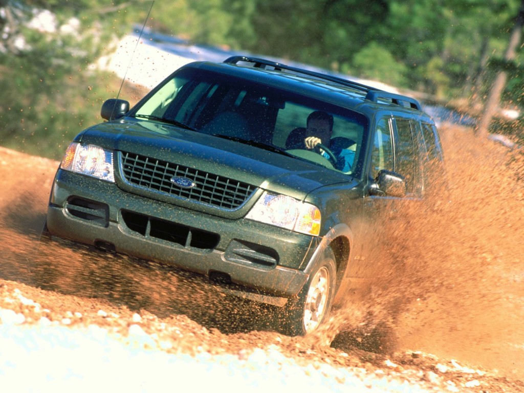 Ford Explorer photo 14