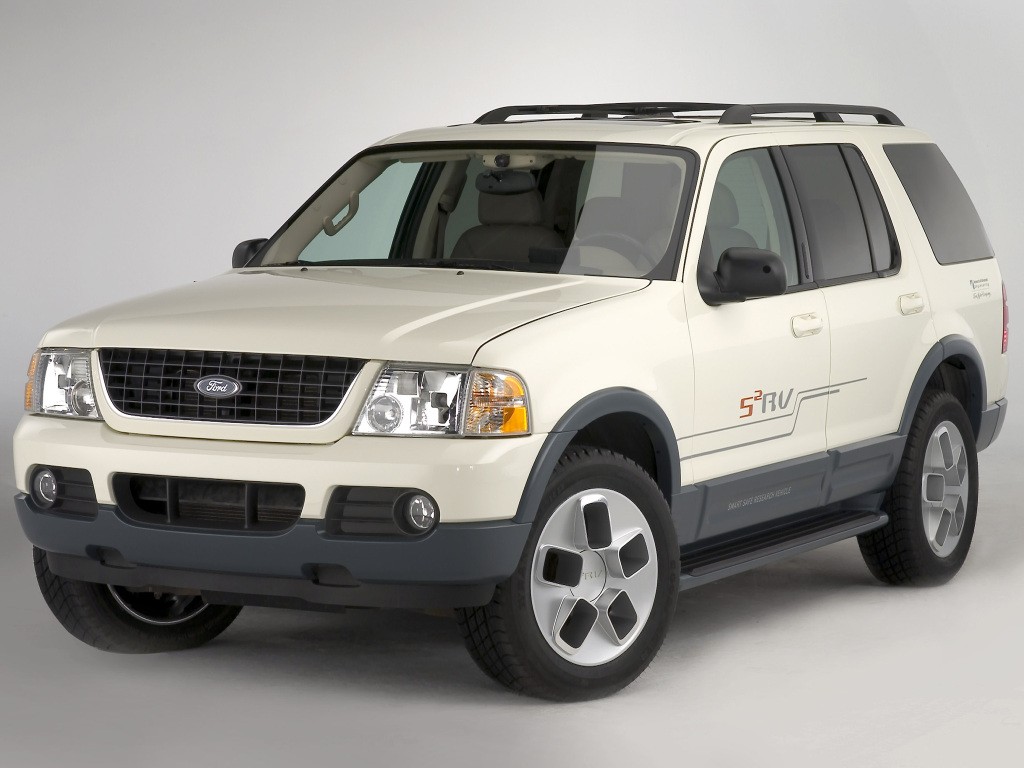 Ford Explorer photo 21
