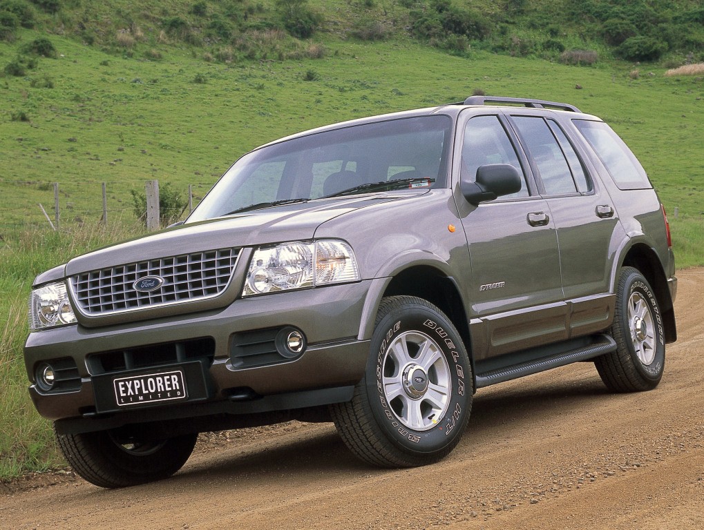 Ford Explorer photo 29