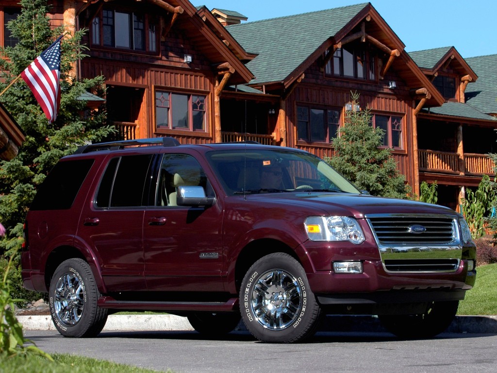 Ford Explorer photo 13