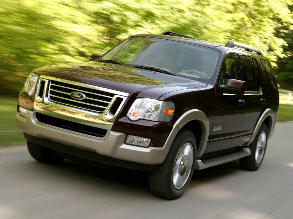 Ford Explorer photo 19