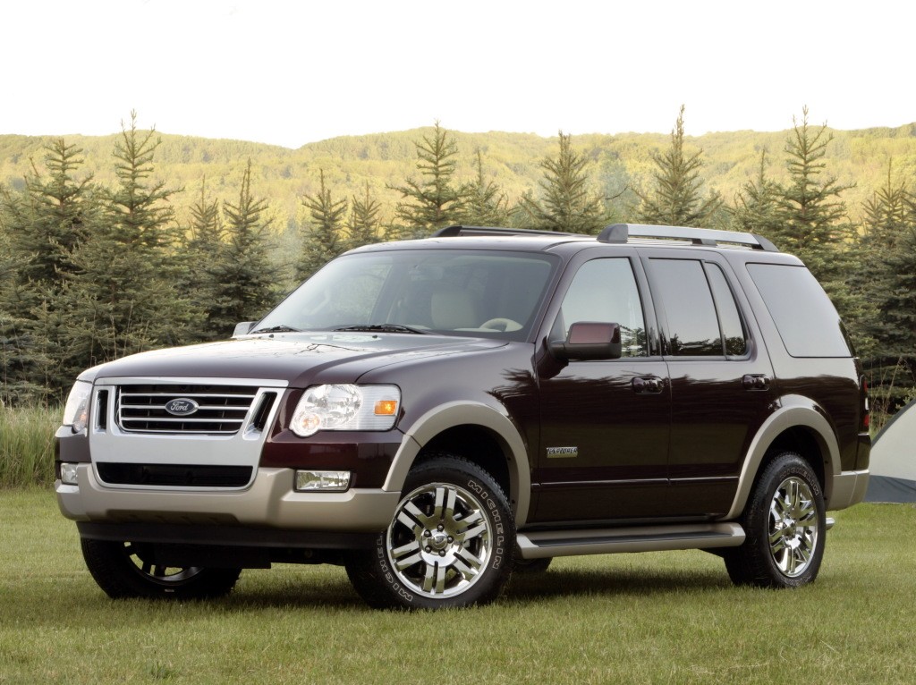 Ford Explorer photo 25