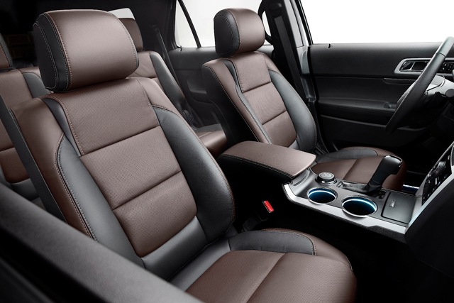 Ford Explorer photo 91
