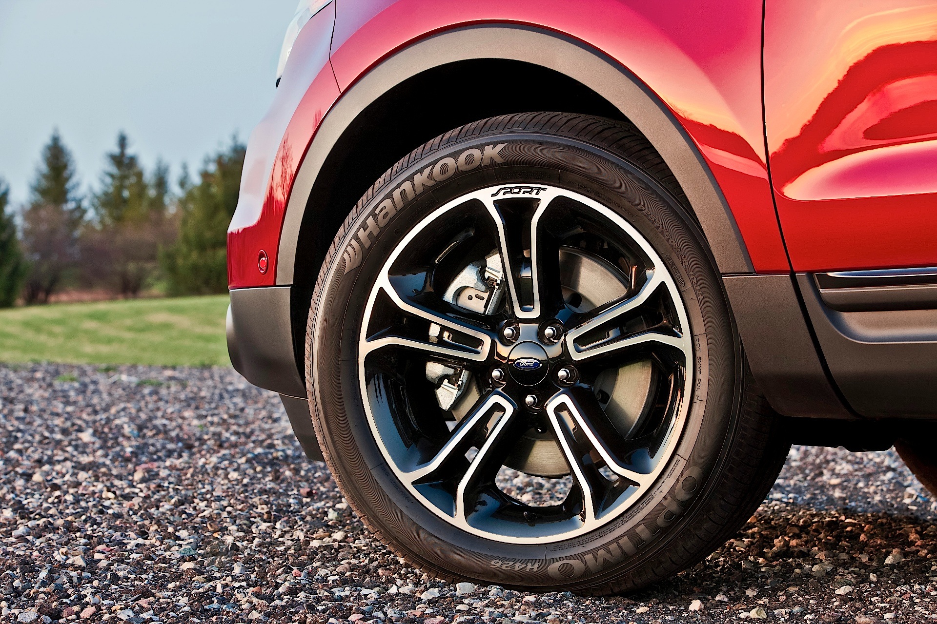 Ford Explorer photo 44